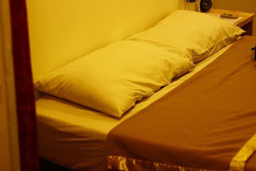28 Bahari Hotel George Town Ngoại thất bức ảnh